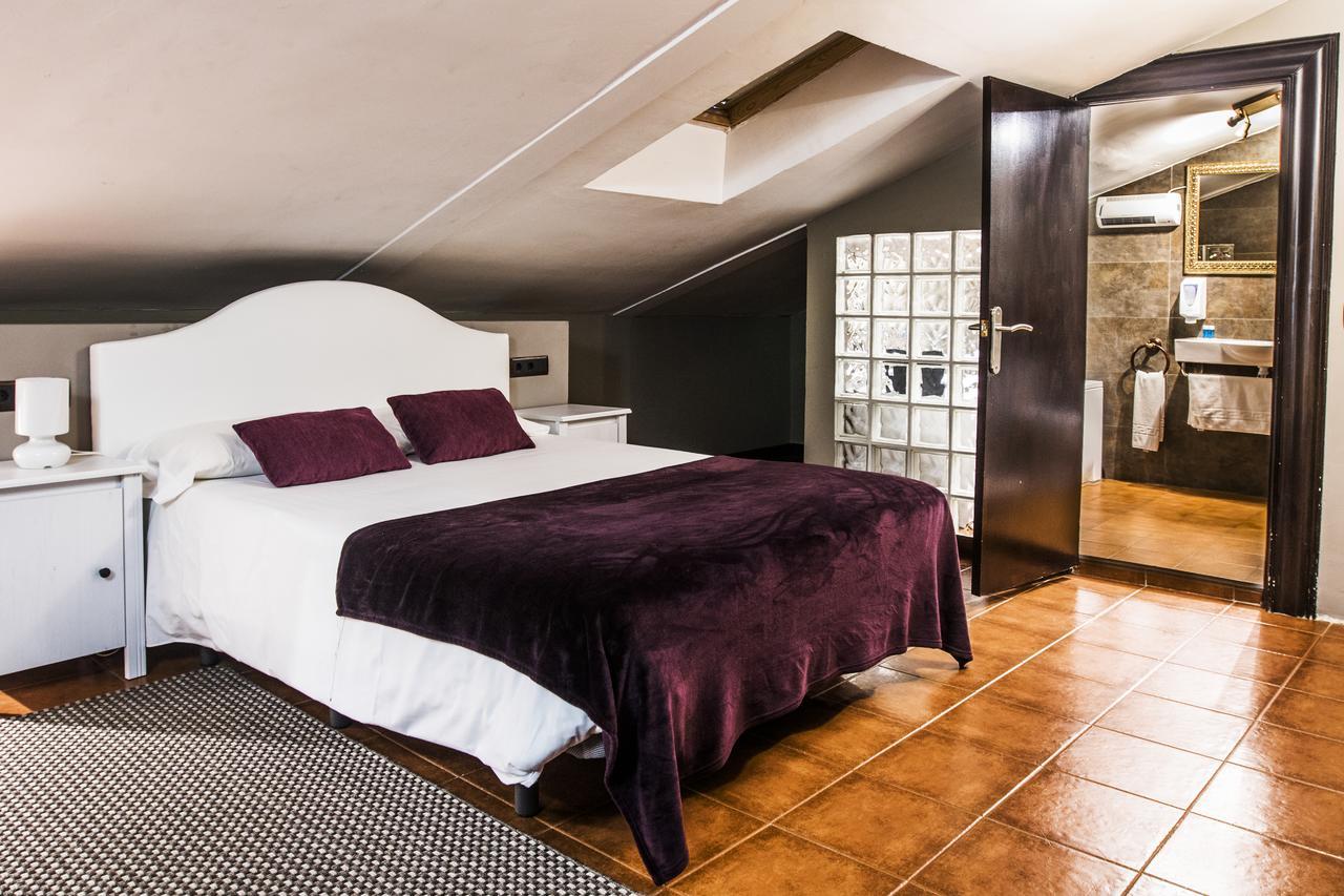 La Posada De La Magistral Alcalá de Henares Buitenkant foto